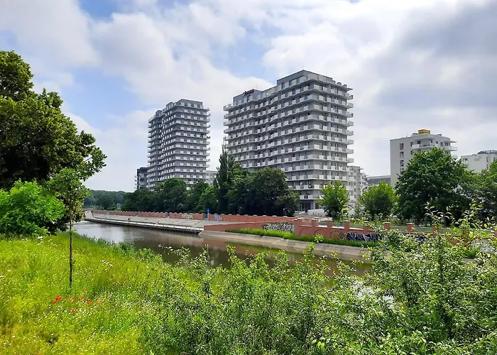 Primavera - Nad Rzeka - Parking W Cenie * Wroclaw